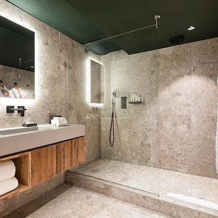 Le Chabichou Hotel 5*